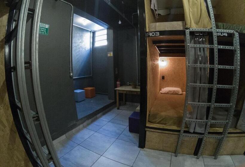 Номер Superior Одноместный, Eco Box Hostel