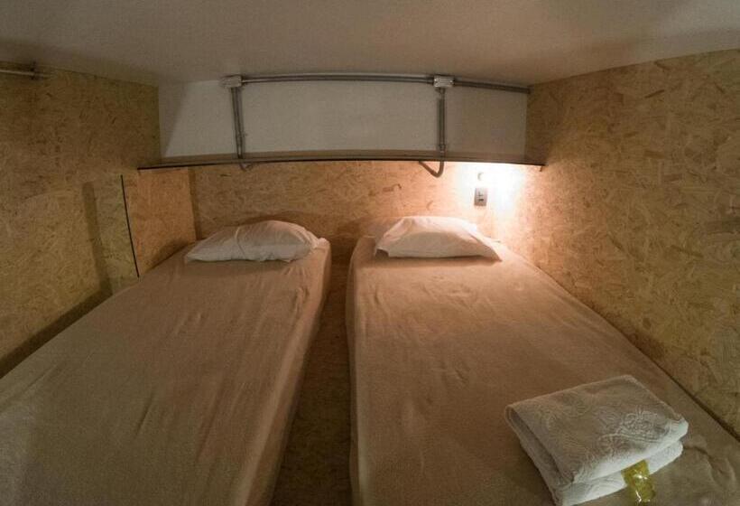 Номер Superior, Eco Box Hostel
