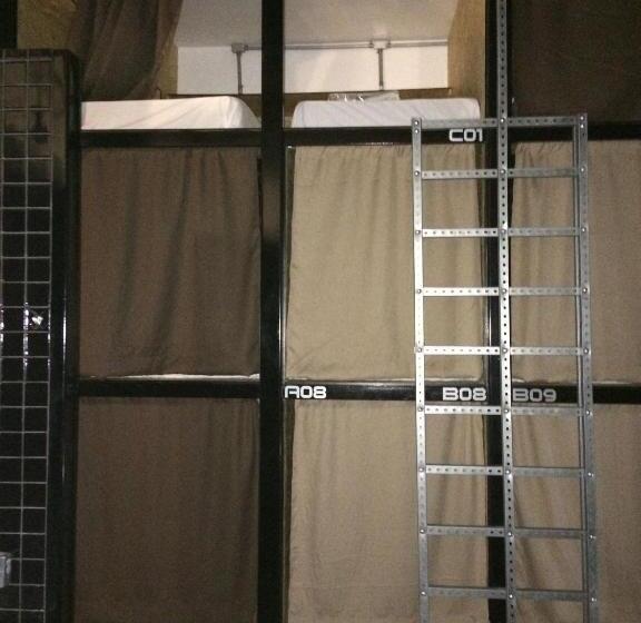 חדר סופריור, Eco Box Hostel