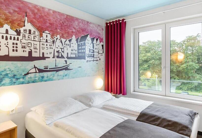 Номер Стандарт, B&b Hotel Lüneburg