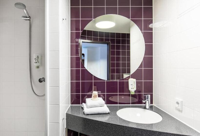 Семейный Номер, B&b Hotel Lüneburg