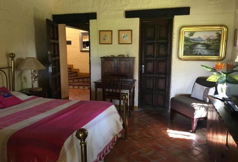 Люкс Повышенной Комфортности, Casa Palomas Bed And Breakfast