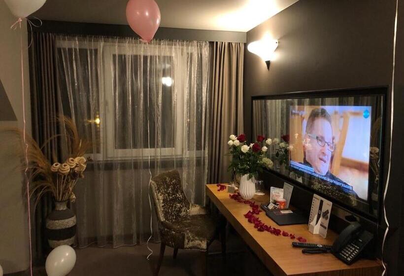 Люкс Вид на Горы, All Seasons Residence Hotel   Free Parking