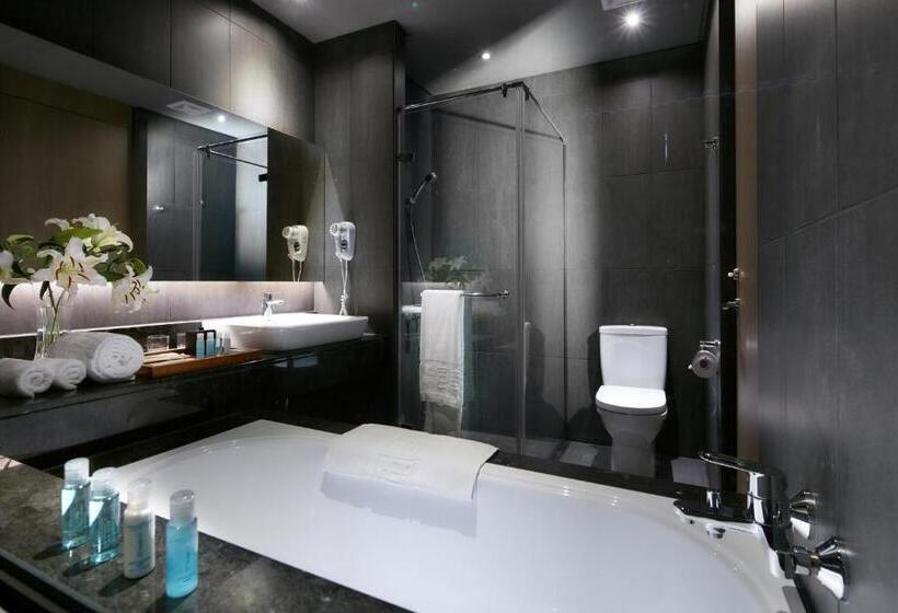 اتاق استاندارد با تخت بزرگ, Orient Luxury