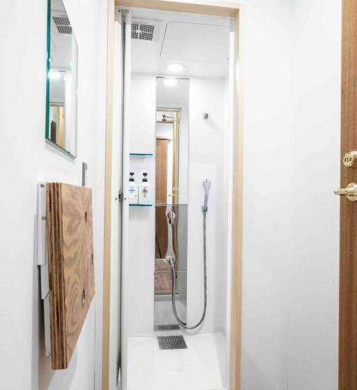 Семейный Номер Superior, Hafh Fukuoka The Life   Hostel