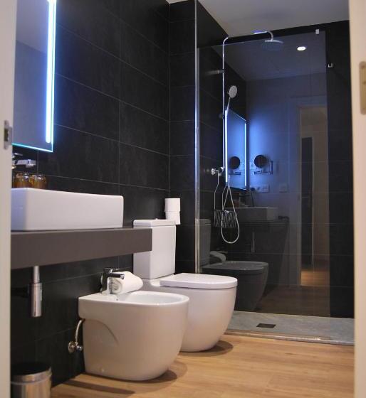 Номер Deluxe с Балконом, Pompaelo Plaza Del Ayuntamiento & Spa