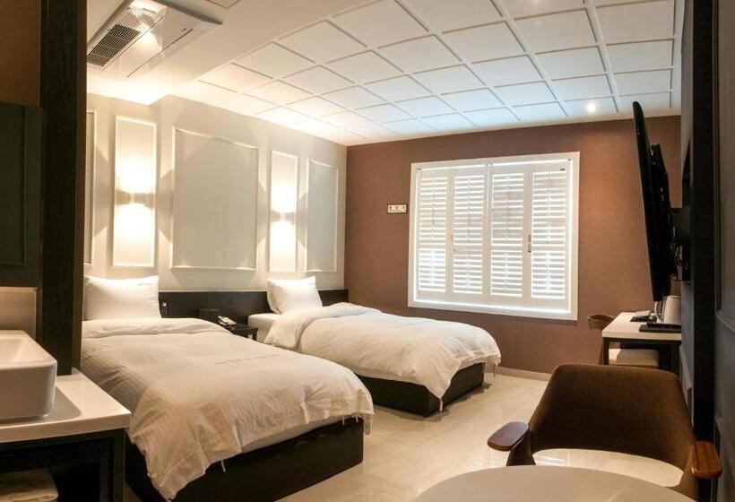 Номер Deluxe, Le Idea Hotel Busan Station