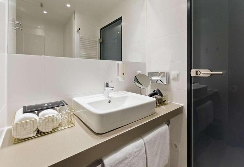 Номер Стандарт, Elaya Hotel Munich City