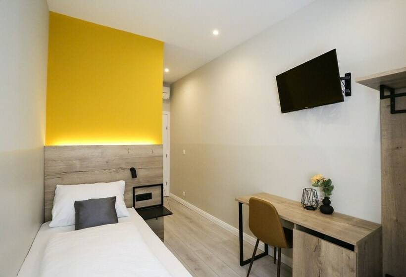 اتاق استاندارد یک نفره, Casablanca Boutique Bed&breakfast