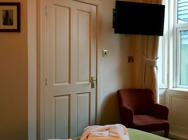 اتاق استاندارد, Glenlossie Guest House