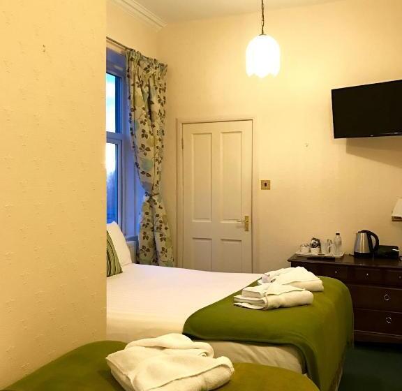 اتاق خانوادگی, Glenlossie Guest House