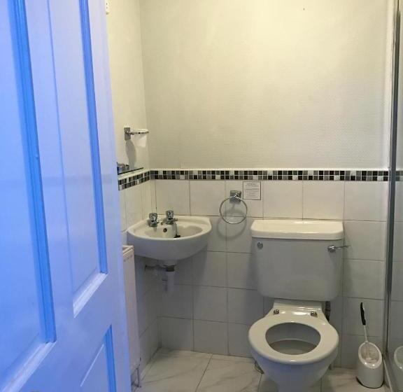 اتاق استاندارد, Glenlossie Guest House