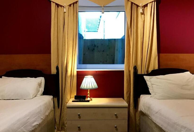 اتاق استاندارد با سرویس بهداشتی مشترک, Glenlossie Guest House