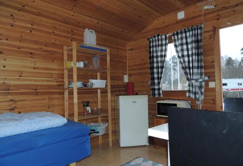 کلبه ییلاقی, Bromölla Camping O Vandrarhem
