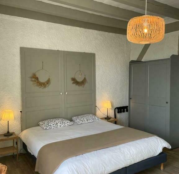 스탠다드 룸, Hôtel Et Restaurant Traditionnel L  Escalandes