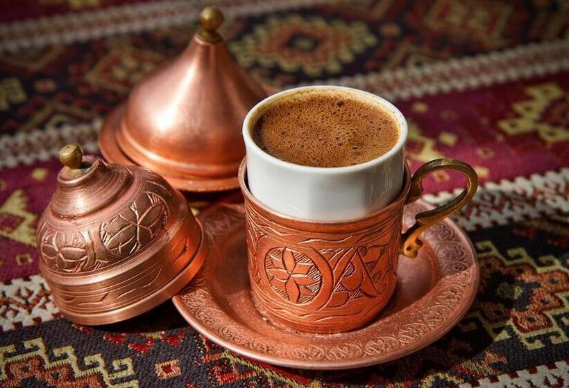 スタンダードルーム, İstasyon