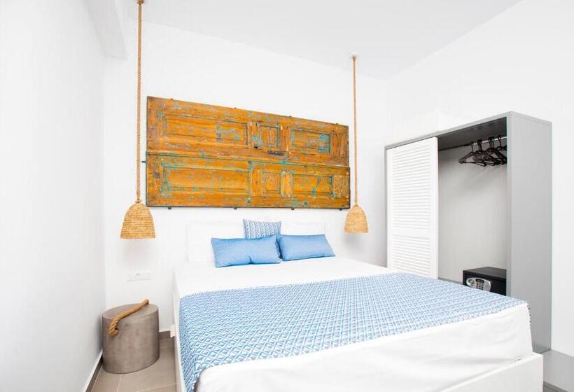 اتاق استاندارد با چشم‌انداز کوهستان, Lindos Portes Suites   Adults Only