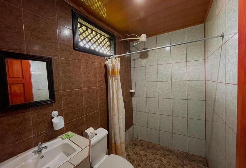 Номер Стандарт Трехместный, Los Amigos Jungle Hotel Tortuguero