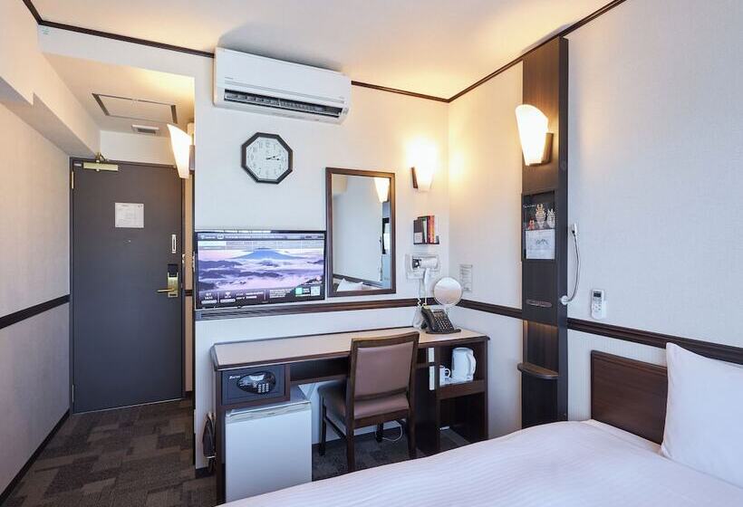 اتاق استاندارد یک نفره, Toyoko Inn Shintakaokaeki Shinkansen Minamiguchi