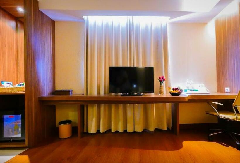 Номер Deluxe, Prime Park  Pekanbaru