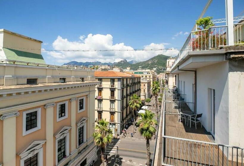 اتاق استاندارد با تخت بزرگ, Residenza Eleonora