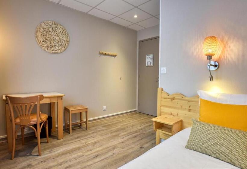 اتاق استاندارد یک نفره, Hôtel Les Essarts, Ussim Vacances