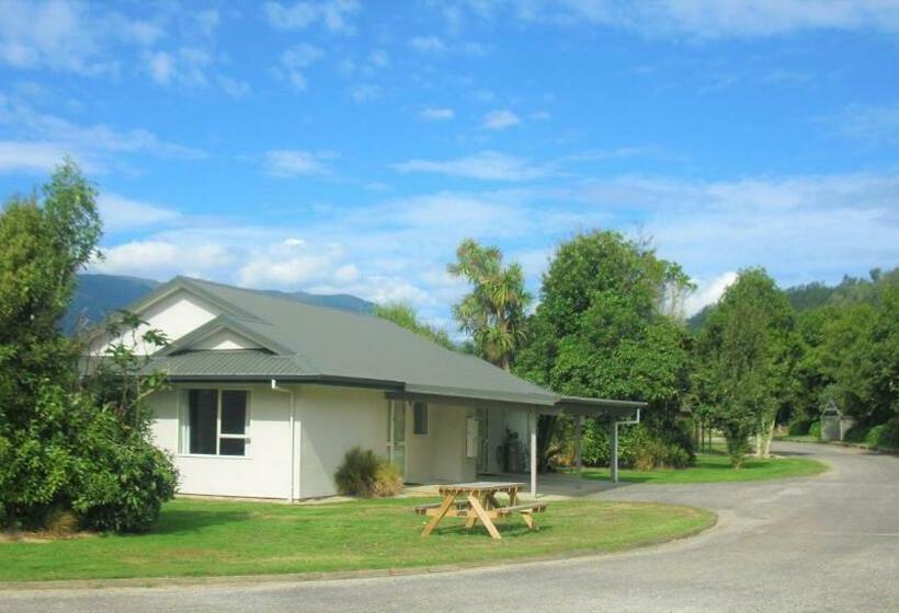 شقة غرفة واحدة, Karamea River Motels