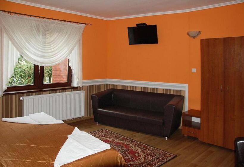 اتاق استاندارد, Restauracja Redos