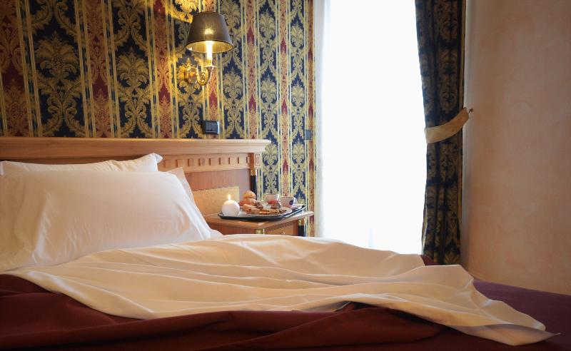 Четырехместный Номер Классик, San Giovanni Rotondo Palace   Alihotels