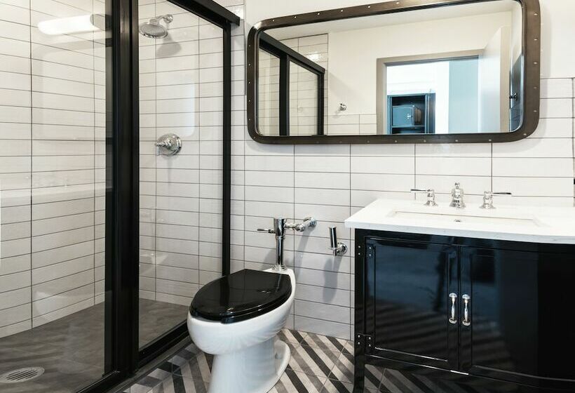 Quarto clássico, The Chicago Hotel Collection River North