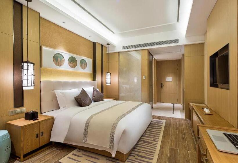 Семейный Номер Вид на Сад, Wyndham Grand Plaza Royale Wenchang
