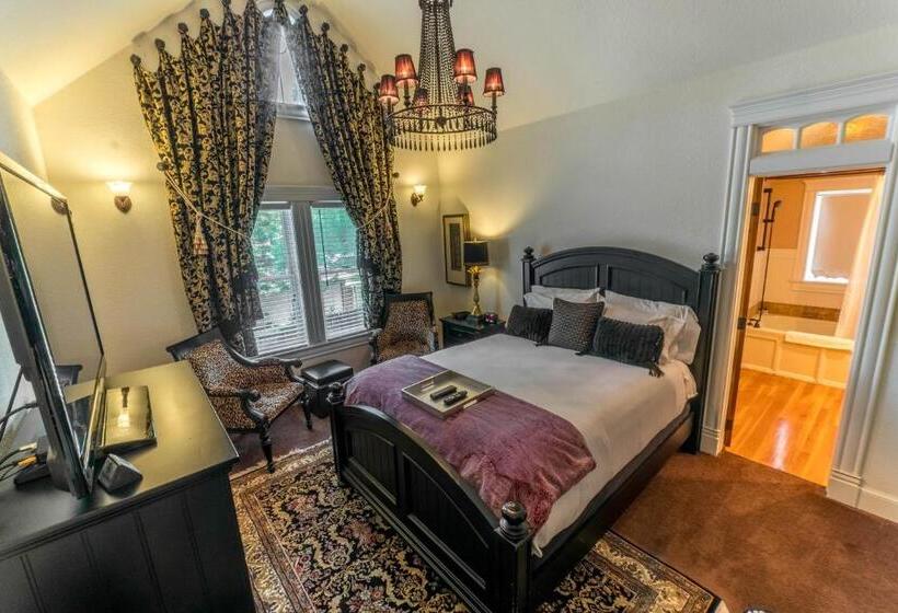 Номер Deluxe с Гидромассажем, The Victoria Bed & Breakfast