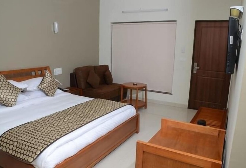 Номер Executive, Krishna Park Resort
