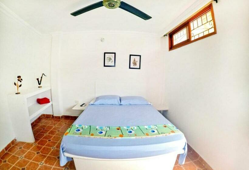 스탠다드 룸, Hostal Dumbira