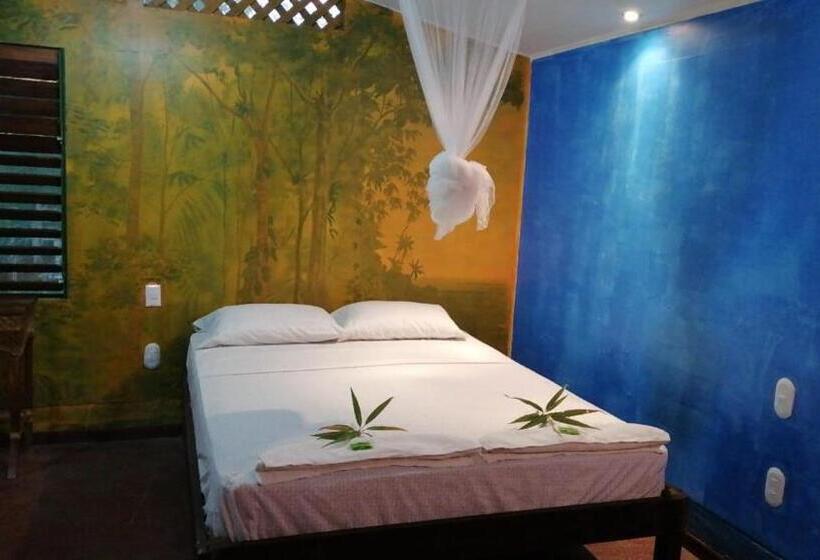 Бунгало Стандарт, La Palapa Hut Nature Hostel