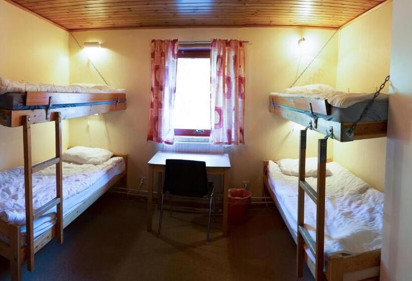 Номер Стандарт Четырехместный Совместный Санузел, Halens Camping Och Stugby