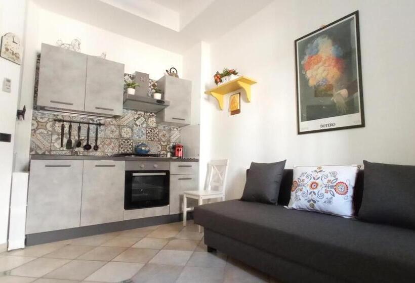 آپارتمان 1 خوابه همکف, Molo Di Levante   Rent Apartment