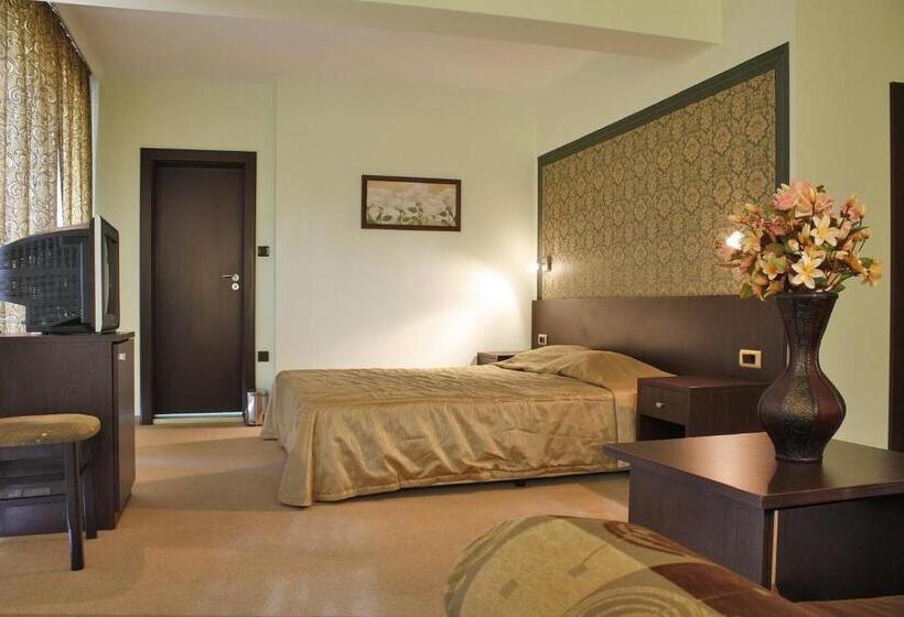 2 Bedroom Suite with Balcony, Dukov