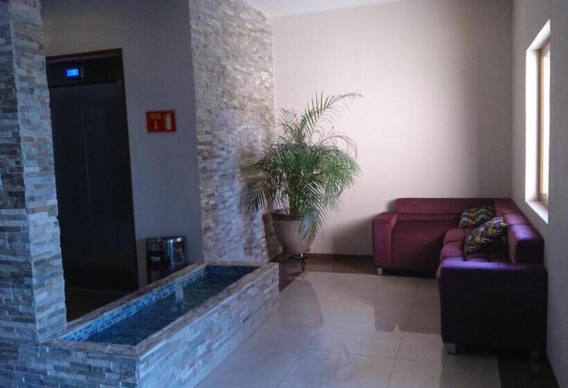 Quarto Estandar 2 Camas Casal, Oliver Inn   Business Class