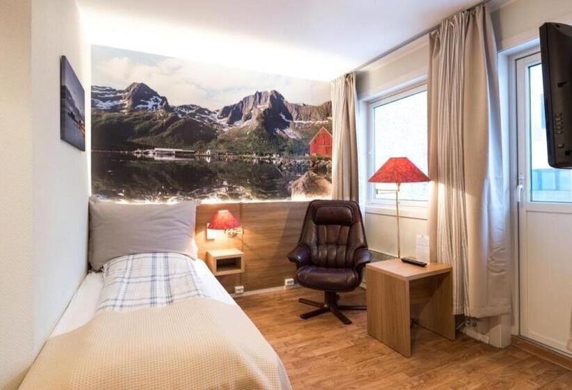 标准单人间, Senja Hotell