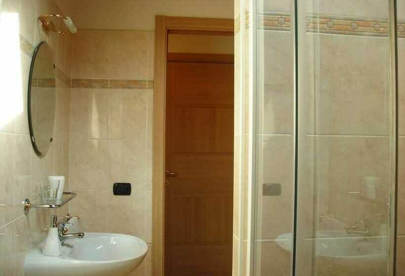 Семейный Номер, La Folaga B&b