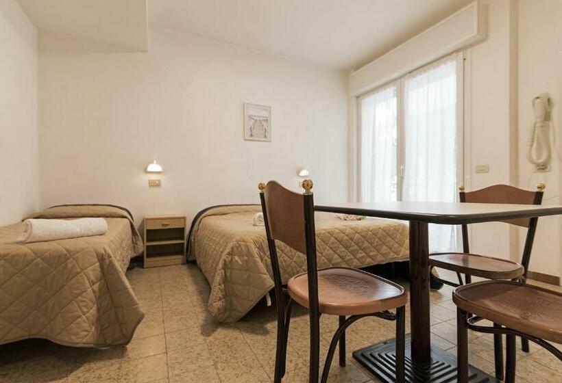 Студио Стандарт с Балконом, Residence  Das Nest
