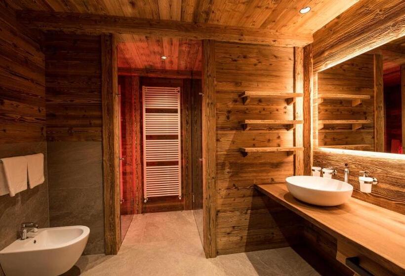 Семейный Номер Deluxe, Charmehotel Uhrerhof   Deur