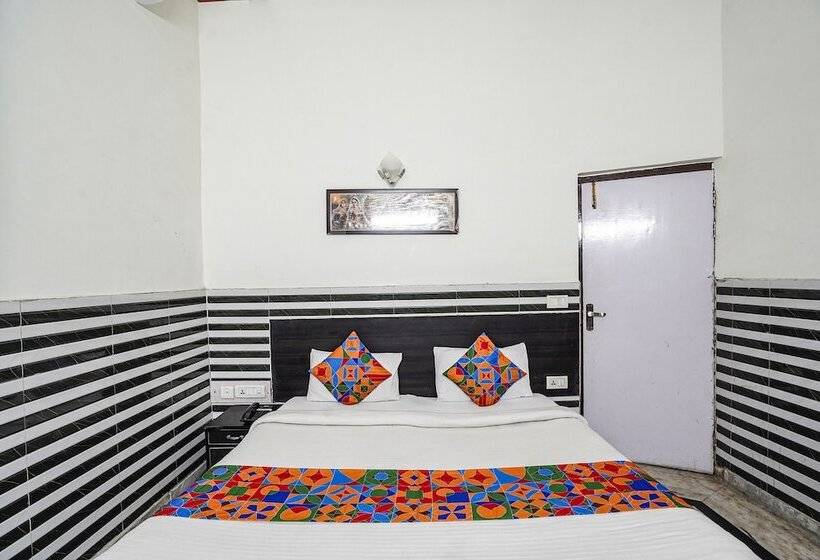 غرفة ديلوكس, Fabhotel Sarwan