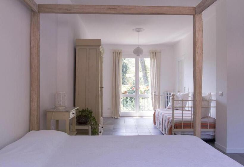 Номер Стандарт Трехместный, Il Fiume Azzurro Home B&b