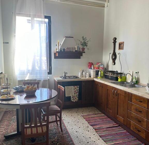 اتاق استاندارد, Rosa Apartment