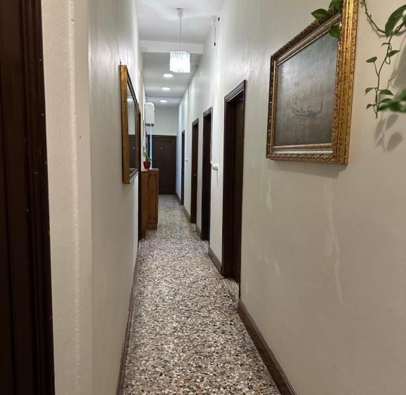 اتاق استاندارد سه نفره, Rosa Apartment