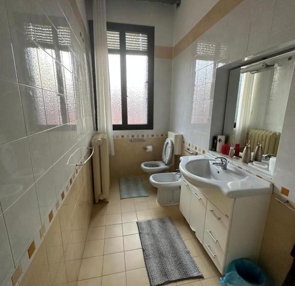 اتاق استاندارد سه نفره, Rosa Apartment