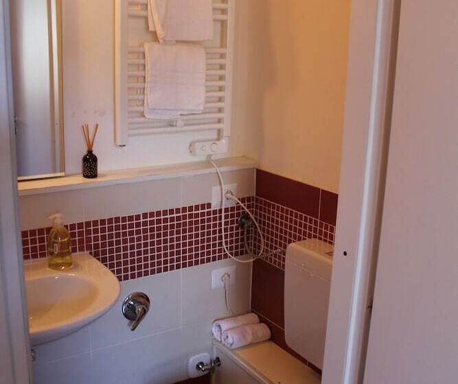 Номер Стандарт, Alle Terme B&b