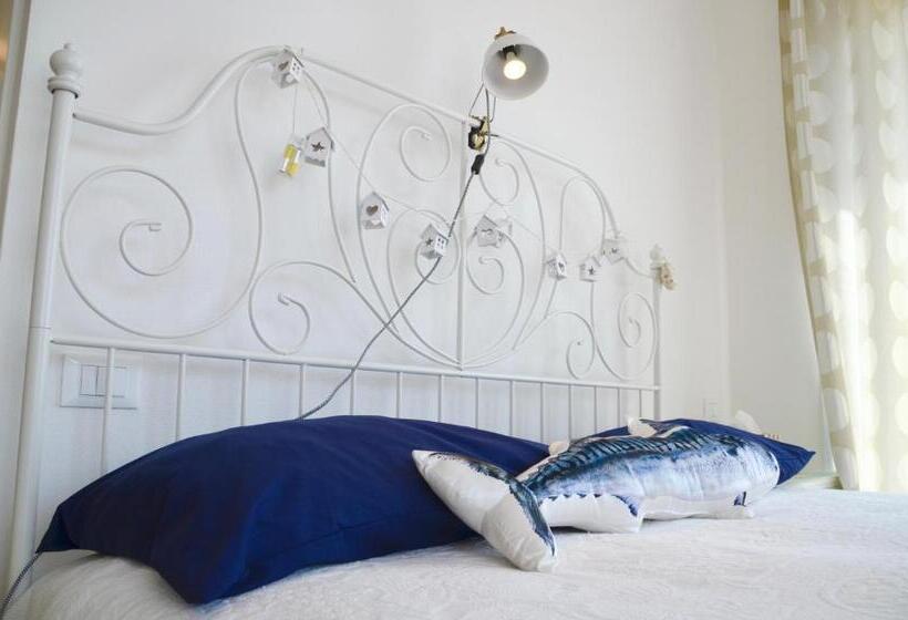 اتاق استاندارد, B&b Il Tentacolo